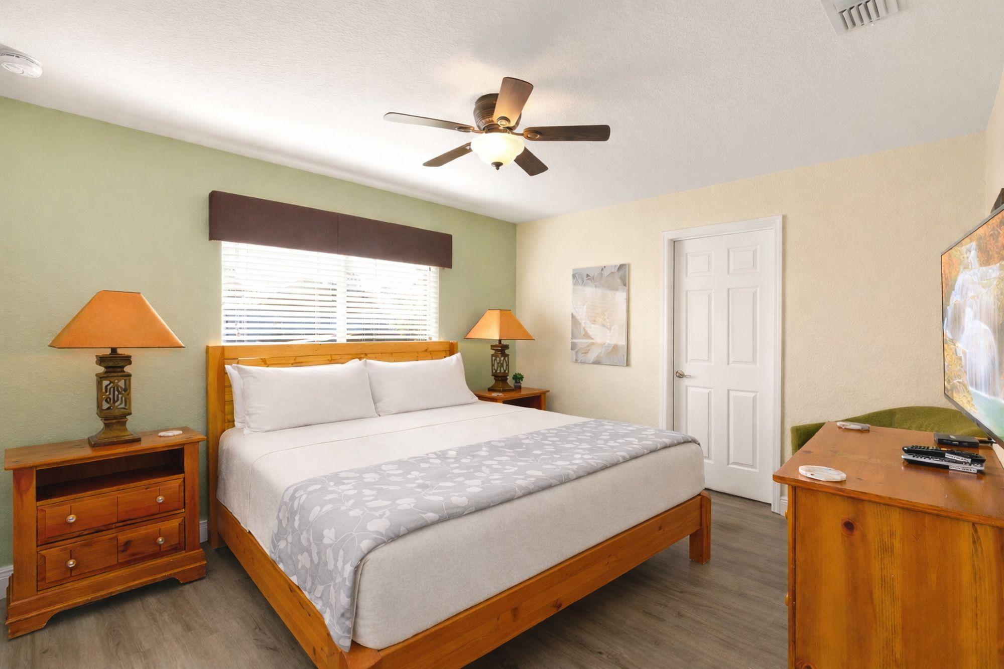 2nd Floor King Bedroom with TV and Ceiling fan