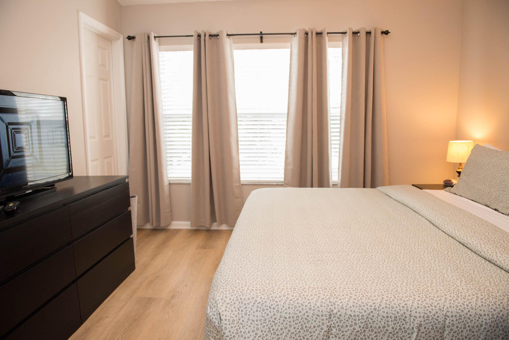 No access to closet. Standing Wardrobe