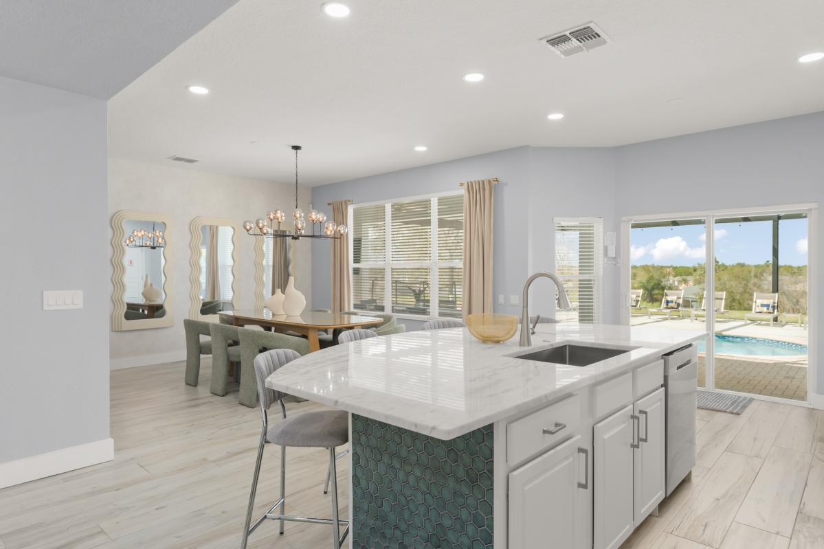 Open plan Kitchen and Dining
