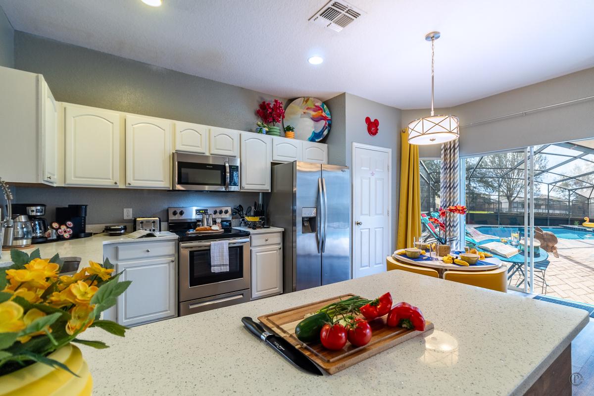 Full Kitchen