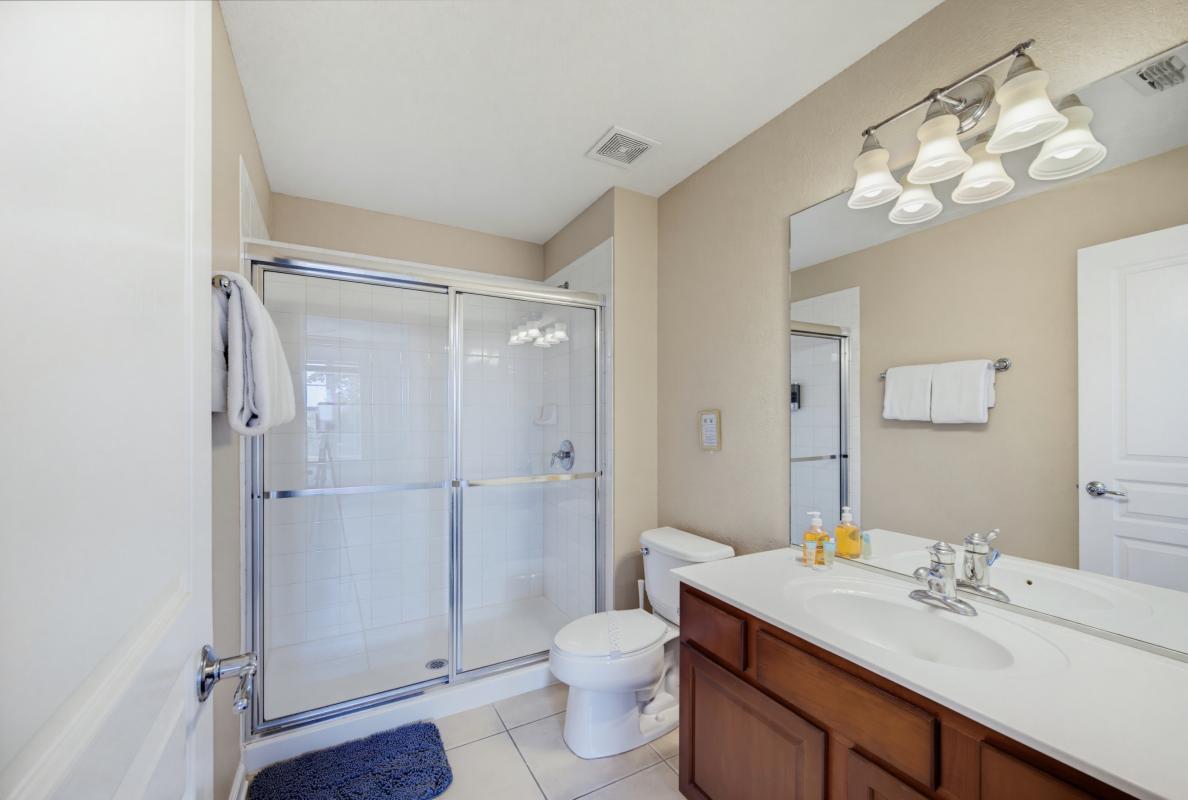 En-Suite Bathroom - Walk-In Shower